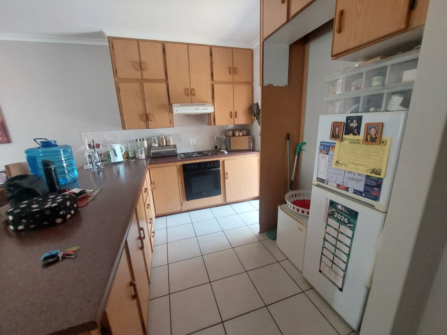 3 Bedroom Property for Sale in Kannoniers Park North West